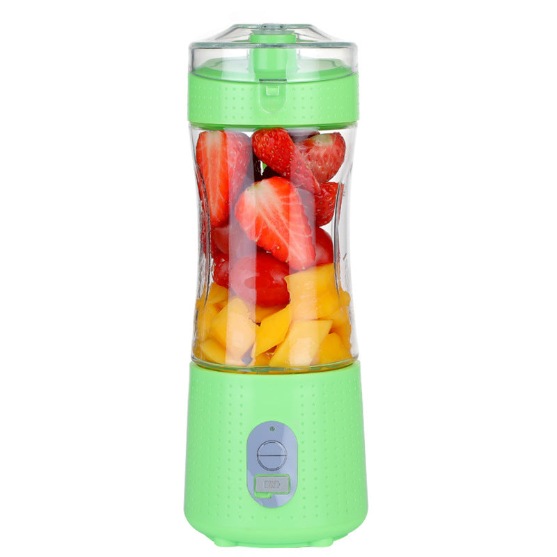 Adore’s Portable Blender For Shakes And Smoothies